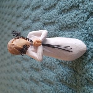 Willow Tree #26155 Friendship Angel Figurine